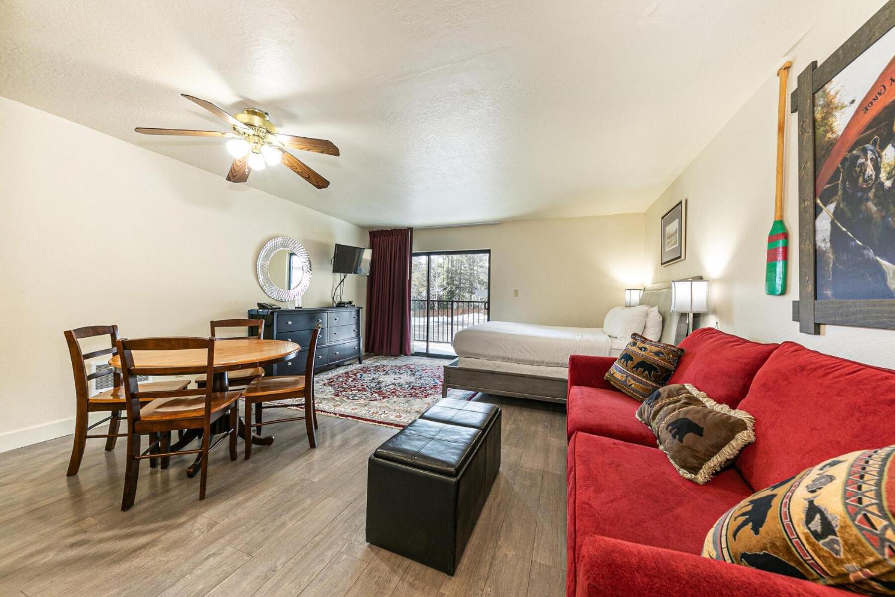 Charming Queen Studio Deluxe W/Balcony #233 At Donner Lake Village Truckee Extérieur photo