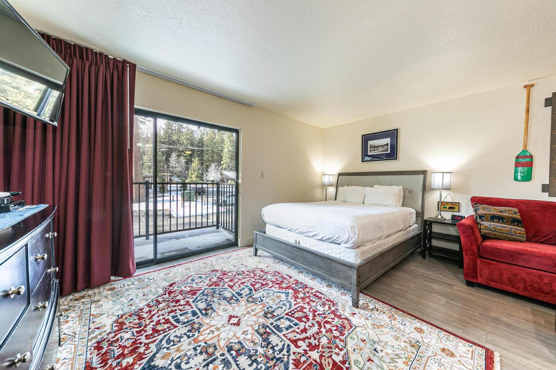 Charming Queen Studio Deluxe W/Balcony #233 At Donner Lake Village Truckee Extérieur photo