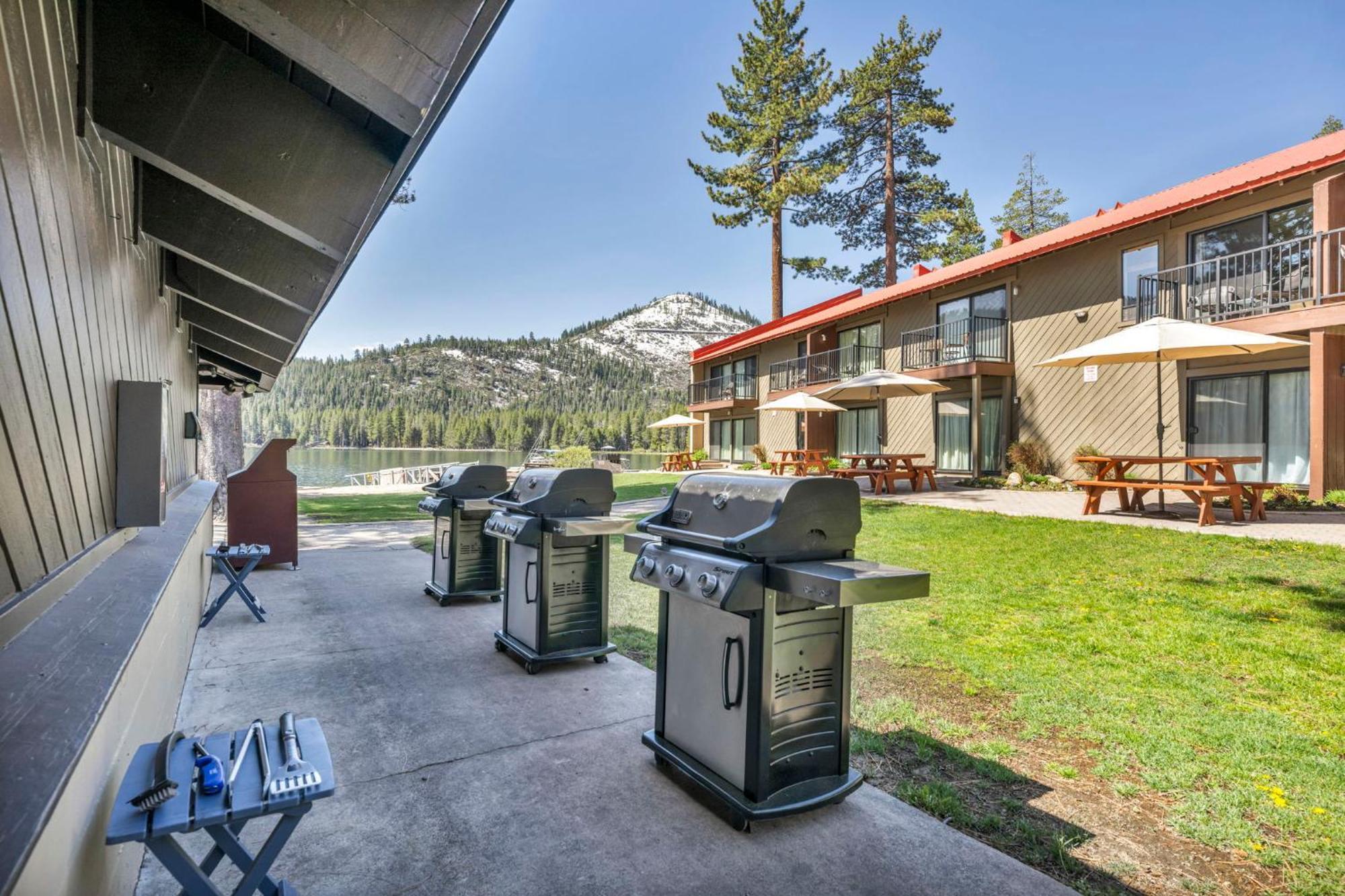 Charming Queen Studio Deluxe W/Balcony #233 At Donner Lake Village Truckee Extérieur photo