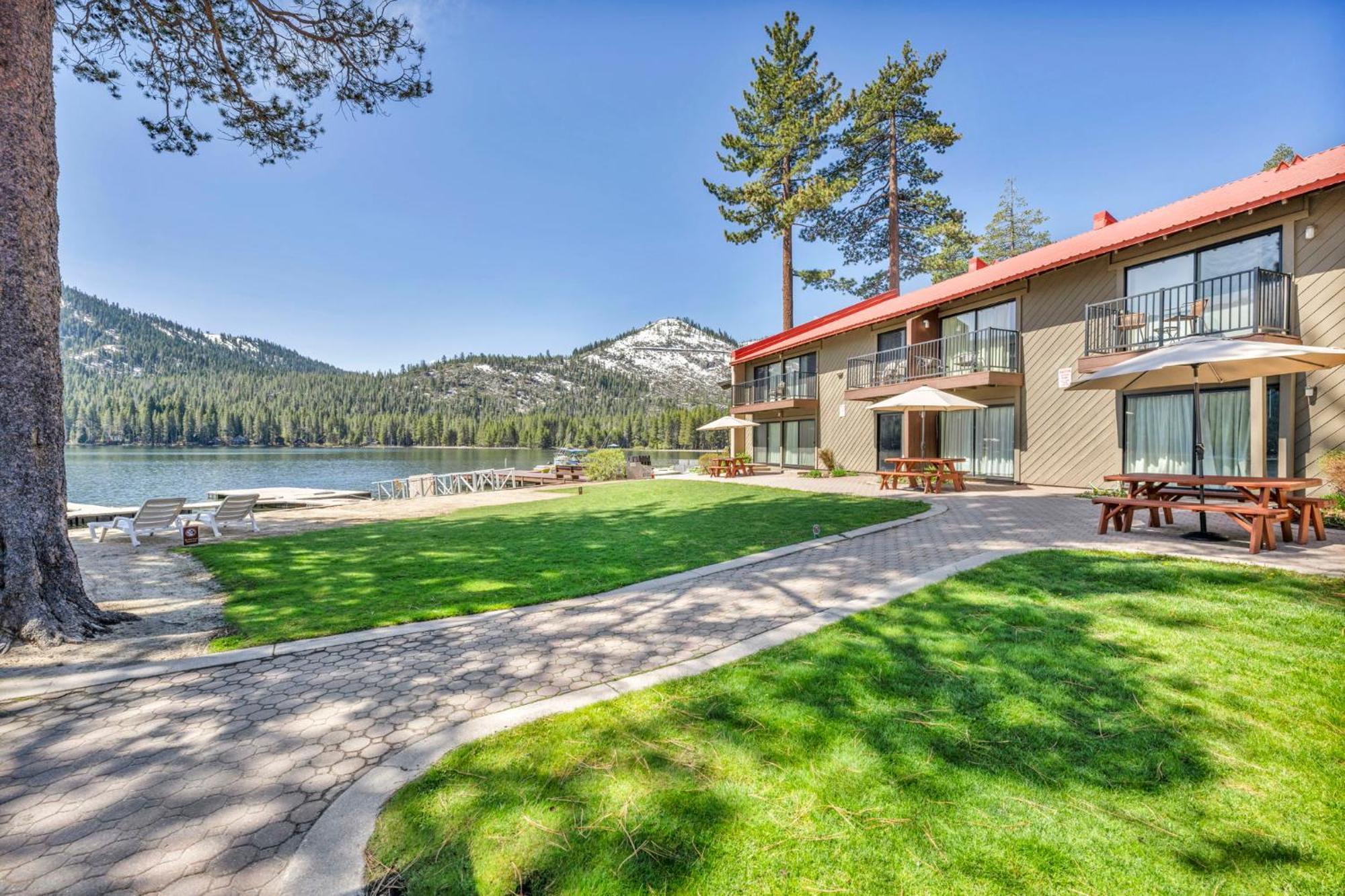 Charming Queen Studio Deluxe W/Balcony #233 At Donner Lake Village Truckee Extérieur photo